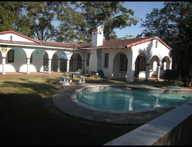 3 BEDROOM HOUSE FOR SALE IN BEREA WEST